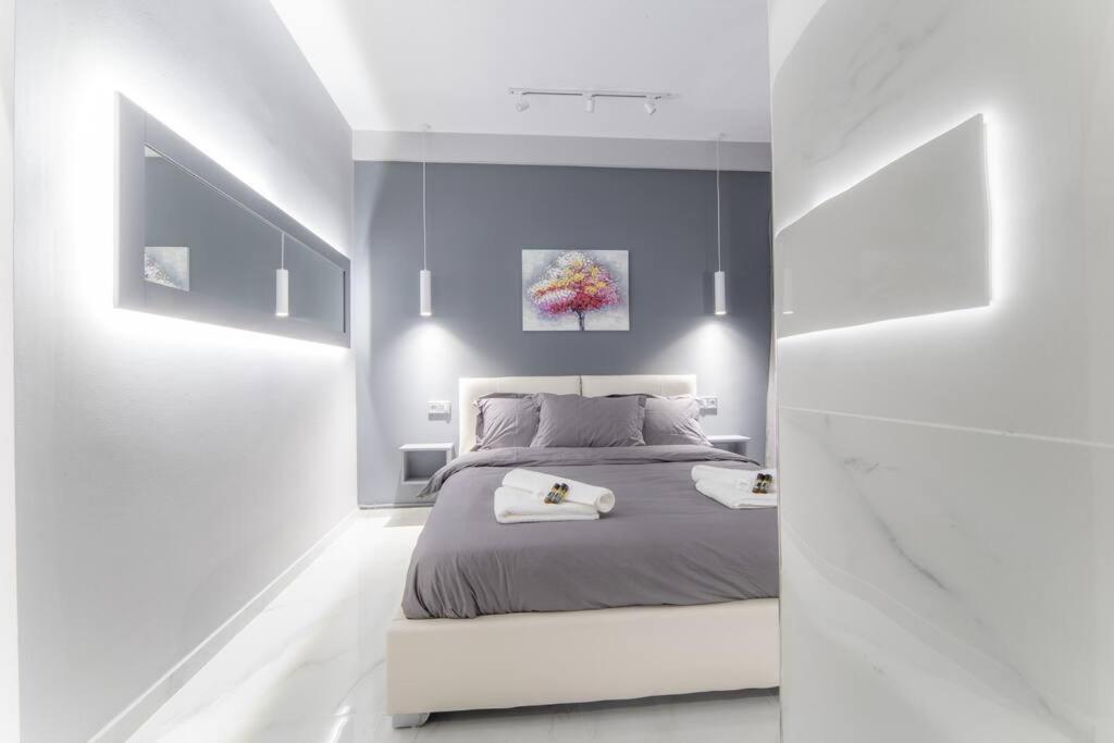 Lux Seaside Apartment By Volos Hospitality Exterior photo